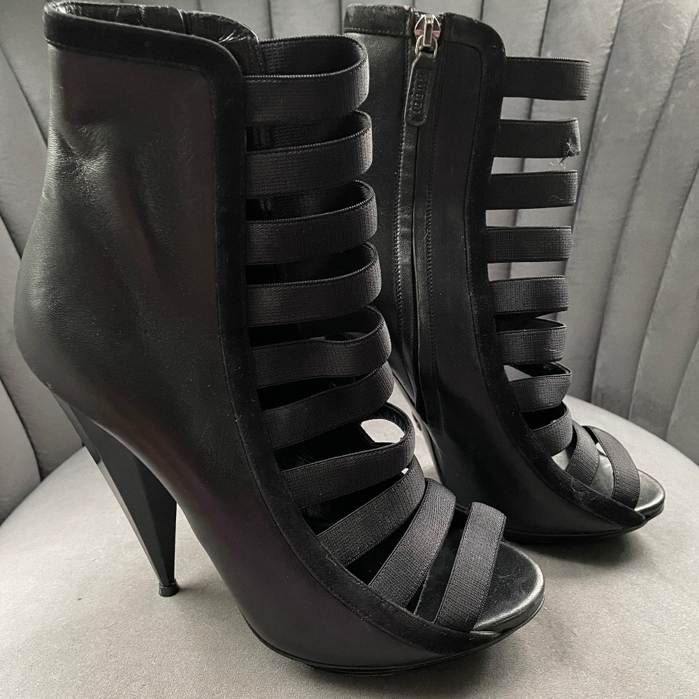 Gucci Heels Elastic Straps